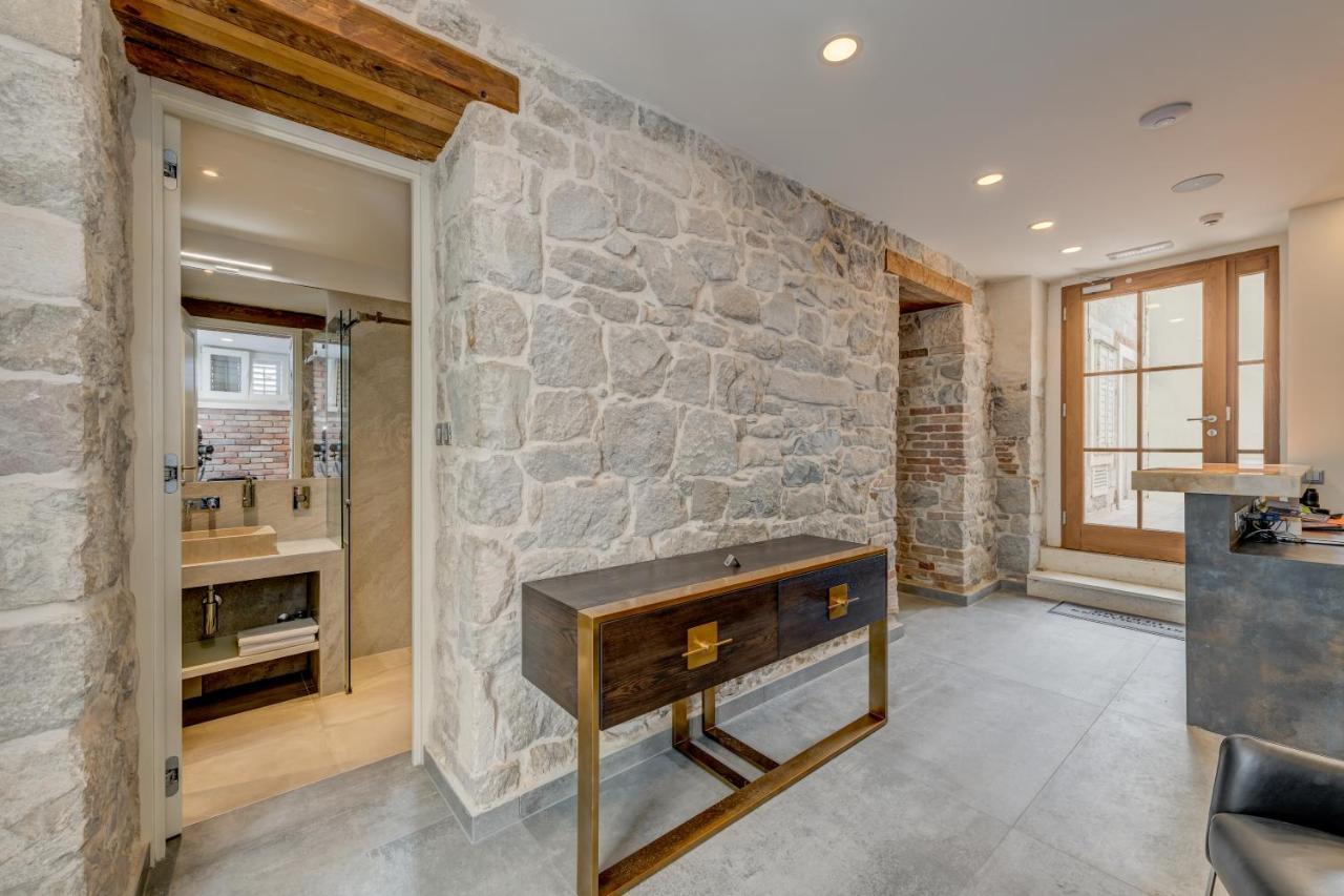 Stonemasons Heritage Сплит Екстериор снимка